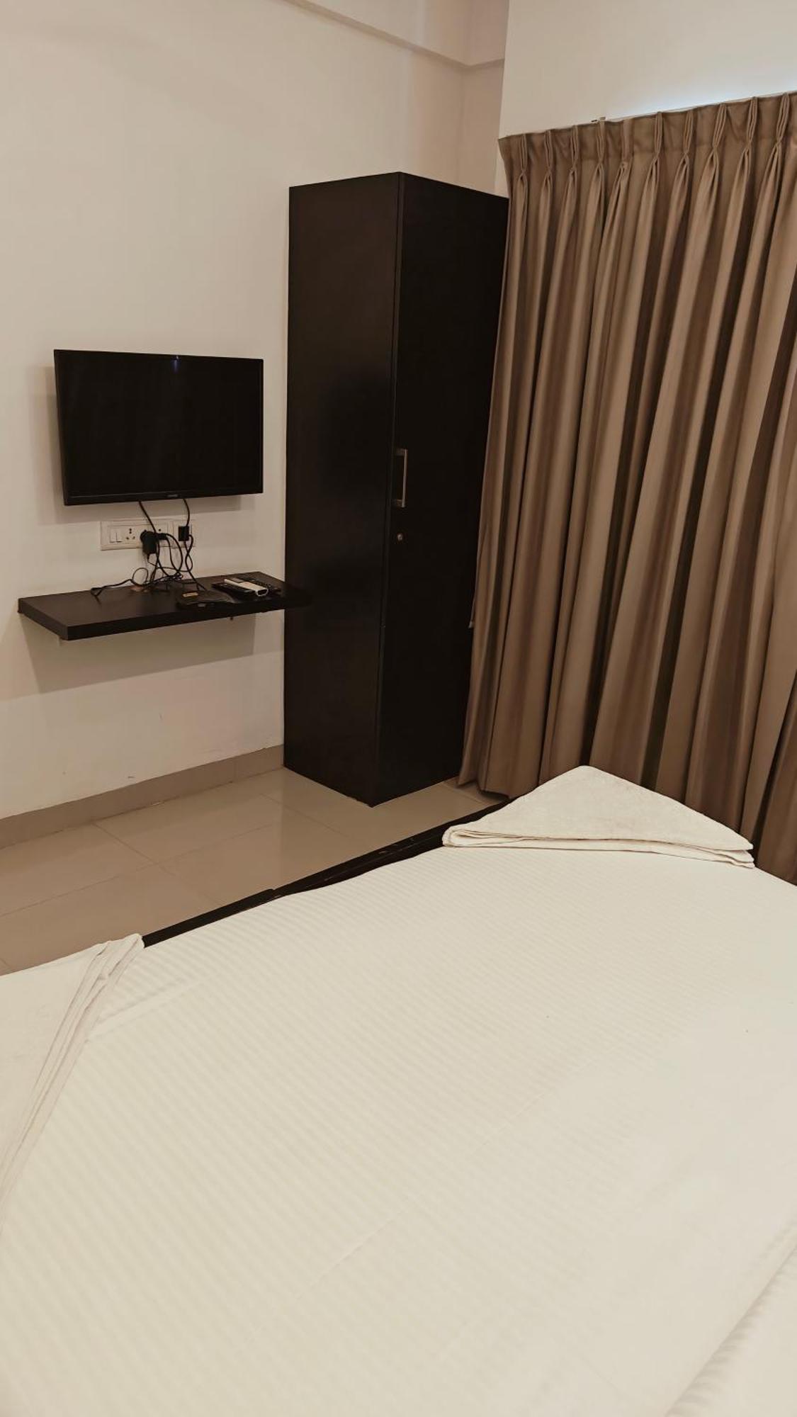 Angson Apartment Chennai Exterior foto