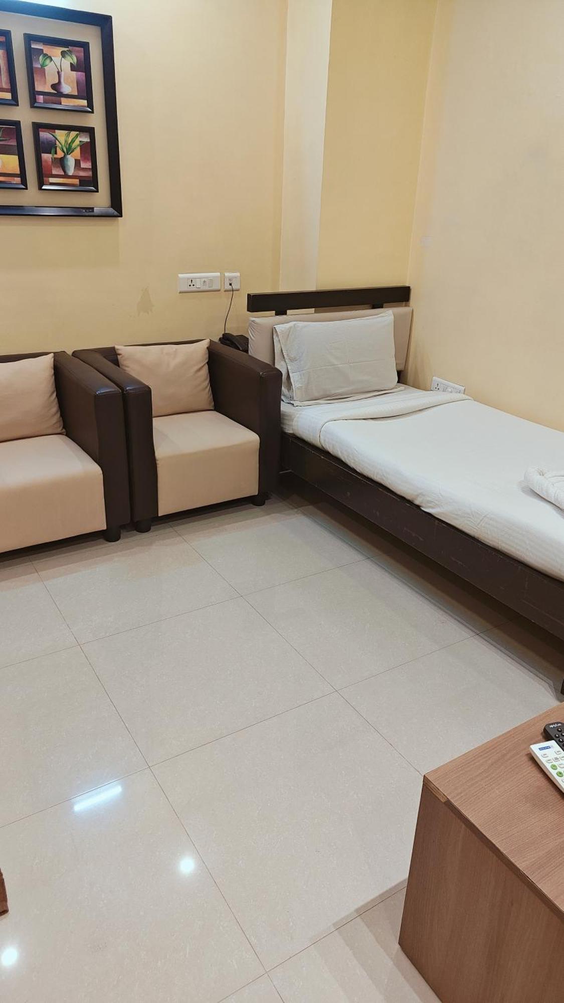 Angson Apartment Chennai Exterior foto