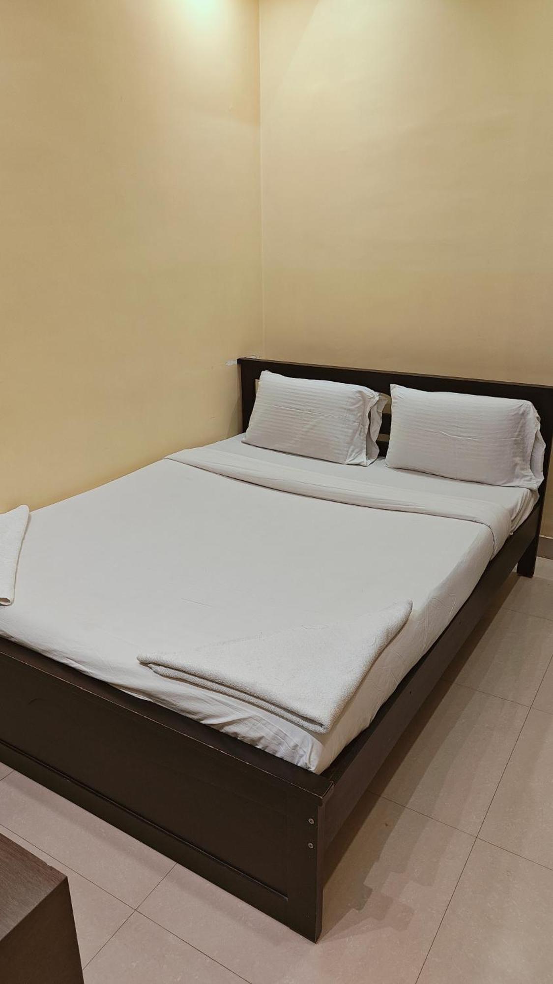 Angson Apartment Chennai Exterior foto